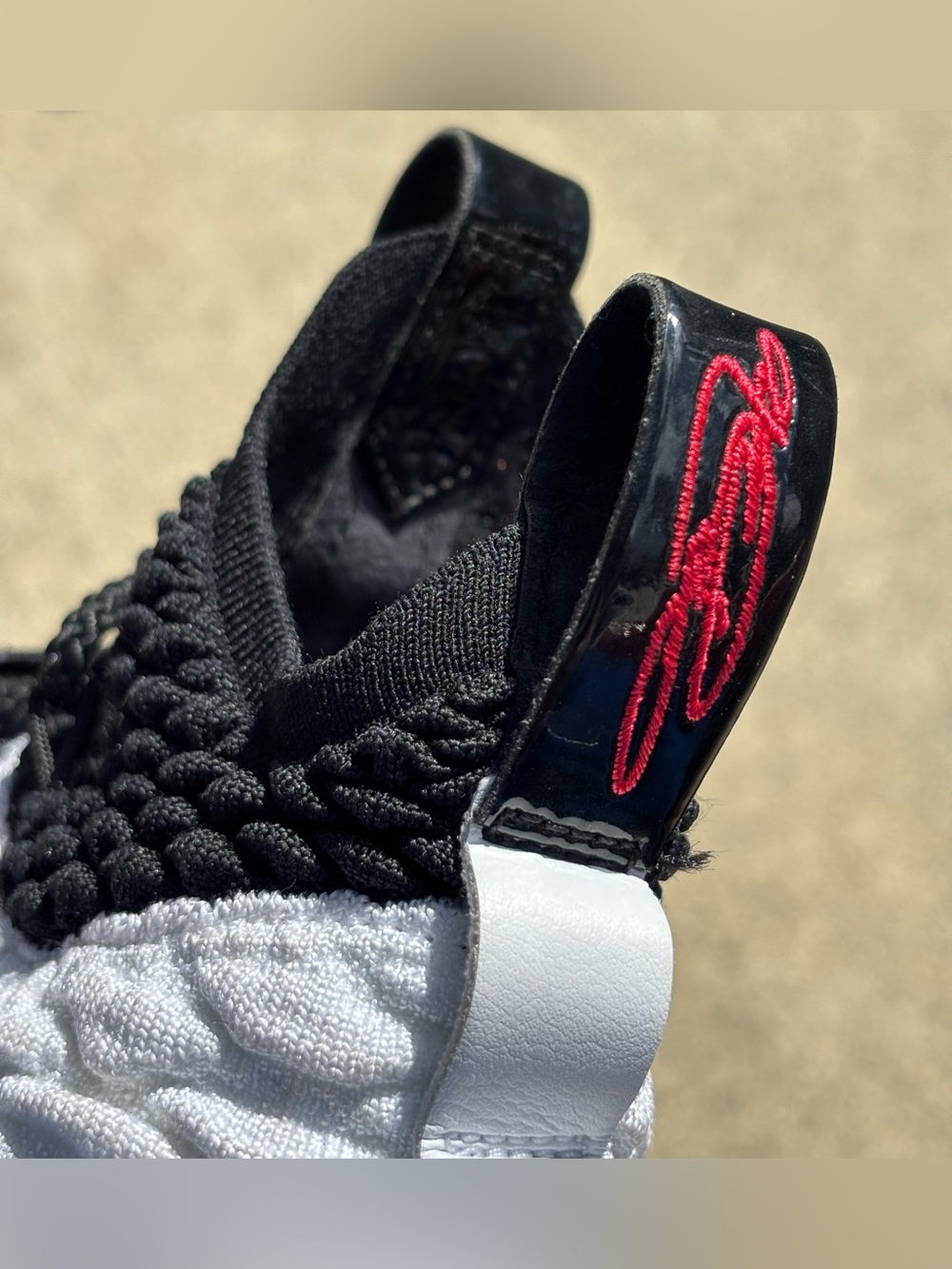 Nike LeBron 15 Graffiti GS 6Y White Black Basketball Sneakers - Picture 14 of 15